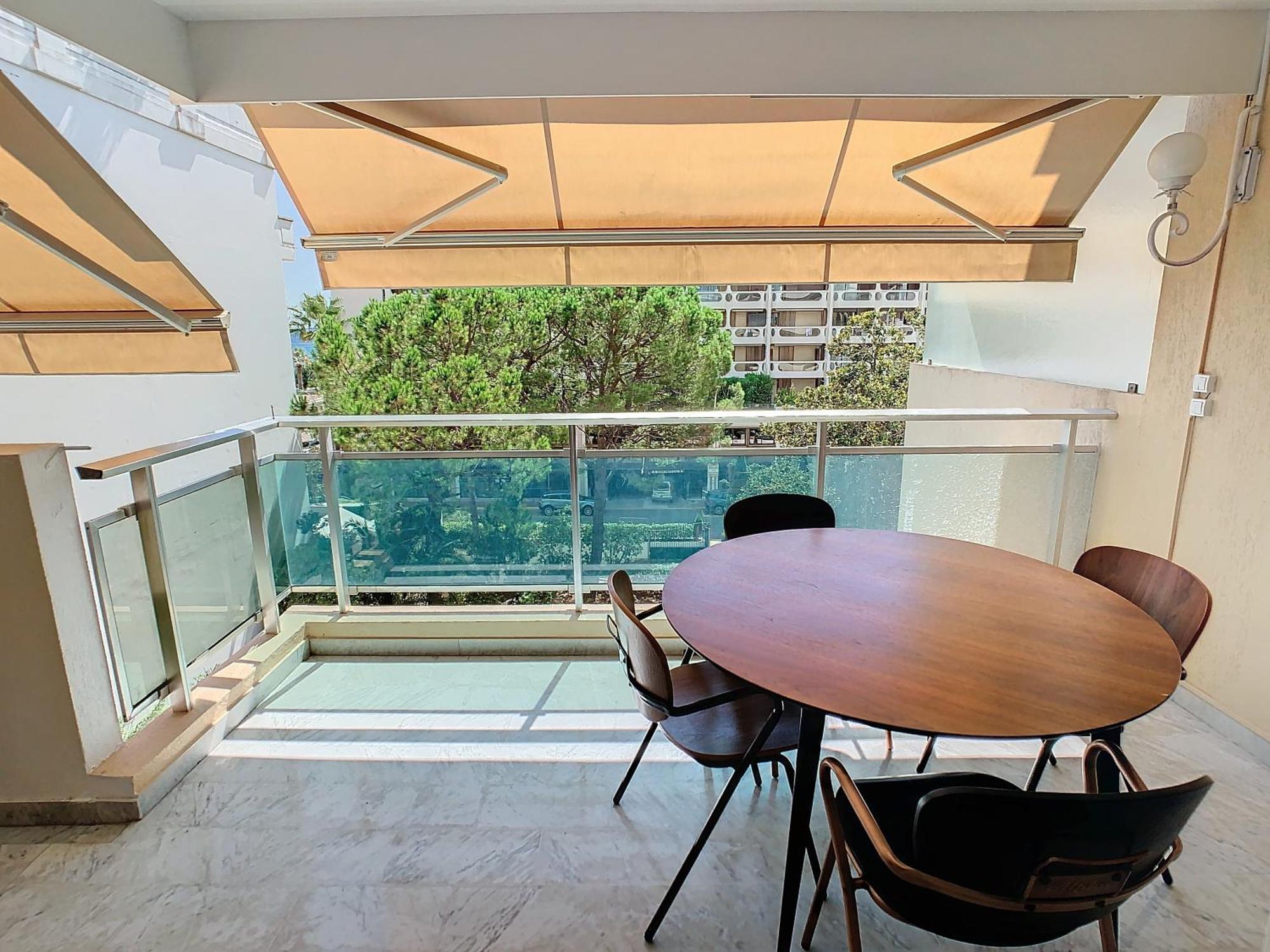 Appartements De Standing Cannes Centre Exterior photo